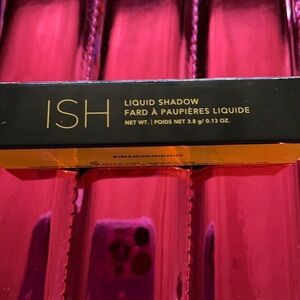 ISH Liquid Eyeshadow “Mystic Maroon”